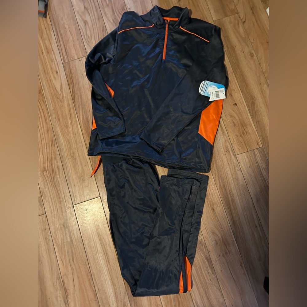 Men’s 2 Piece Jumpsuit nwt (L)